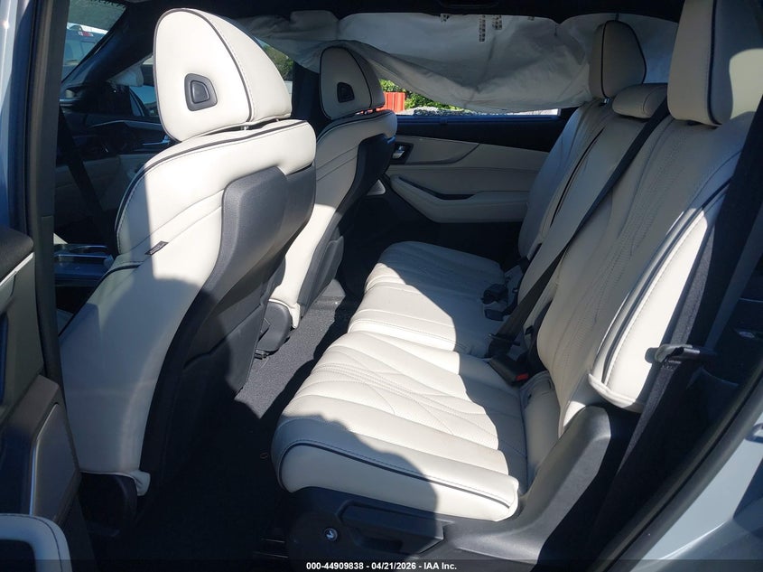 2026 Acura Mdx VIN 5J8YE1H9XTL007703 IAAI salvage auction — RIGHT SIDE, Salvage Title, sold $19,800 on 2026-07-30 (photo 8)