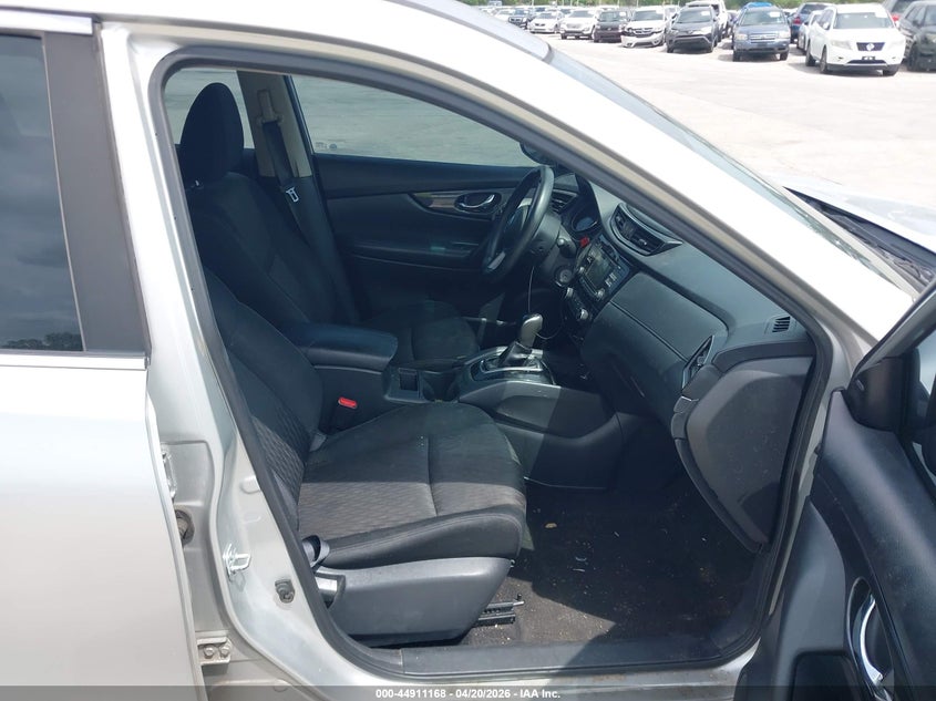 2017 Nissan Rogue VIN KNMAT2MT6HP575816 IAAI salvage auction — LEFT REAR, Salvage Title, sold $1,575 on 2026-07-29 (photo 5)