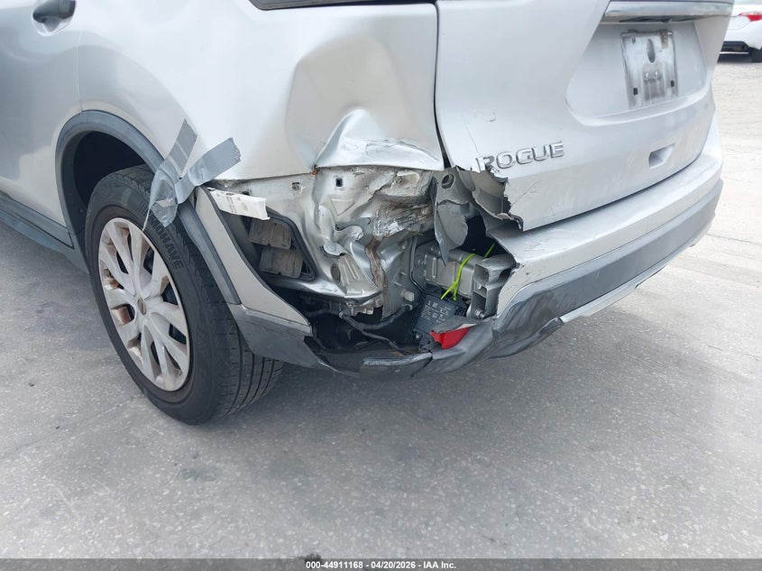 2017 Nissan Rogue VIN KNMAT2MT6HP575816 IAAI salvage auction — LEFT REAR, Salvage Title, sold $1,575 on 2026-07-29 (photo 6)