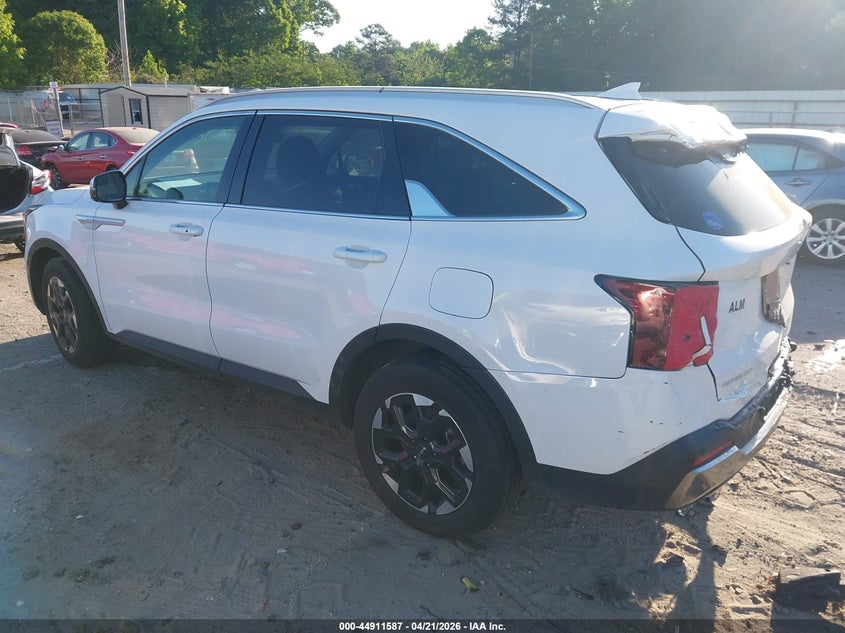 2025 Kia Sorento VIN 5XYRL4JC9SG331249 IAAI salvage auction — EXTERIOR BURN, Salvage Title, sold $11,700 on 2026-07-16 (photo 3)