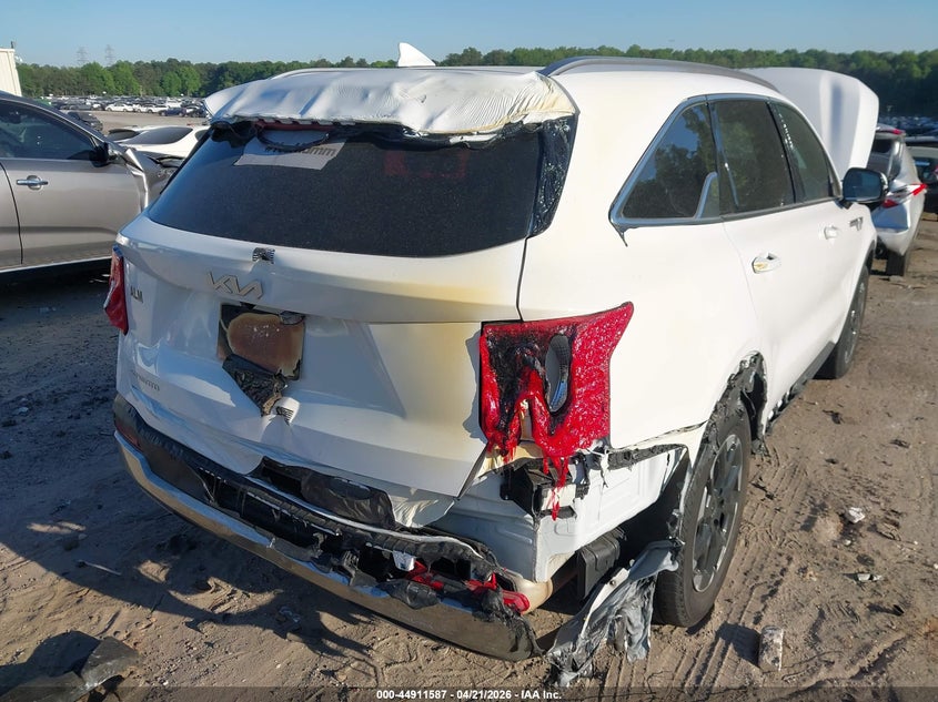 2025 Kia Sorento VIN 5XYRL4JC9SG331249 IAAI salvage auction — EXTERIOR BURN, Salvage Title, sold $11,700 on 2026-07-16 (photo 6)