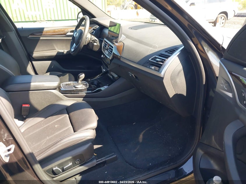 2024 BMW X3 VIN 5UX53DP01R9U65209 IAAI salvage auction — FRONT END, Mv-907A (New York), sold $20,600 on 2026-07-14 (photo 5)