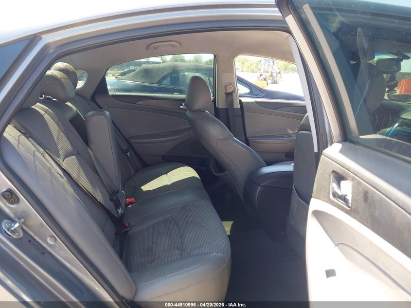2012 Hyundai Sonata VIN 5NPEC4AC2CH450852 IAAI salvage auction — FRONT END, Salvage (Illinois), sold $300 on 2026-07-14 (photo 8)