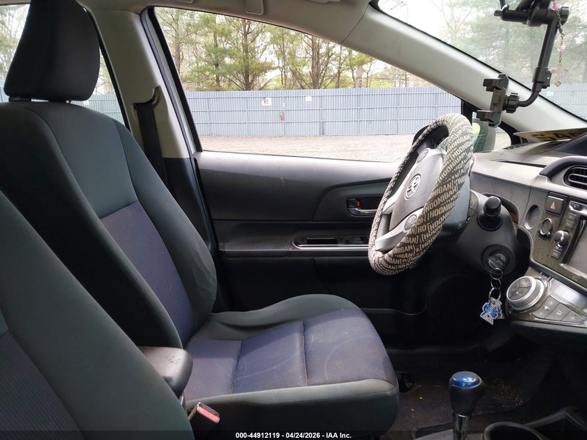 2016 Toyota Prius c VIN JTDKDTB36G1134179 IAAI salvage auction — FRONT & REAR, Salvage Title, sold $1,200 on 2026-07-15 (photo 5)