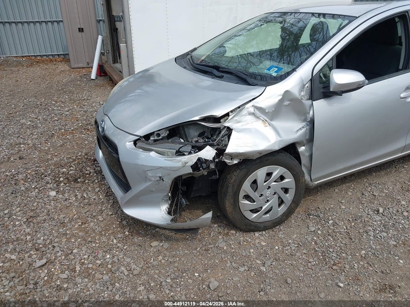 2016 Toyota Prius c VIN JTDKDTB36G1134179 IAAI salvage auction — FRONT & REAR, Salvage Title, sold $1,200 on 2026-07-15 (photo 6)