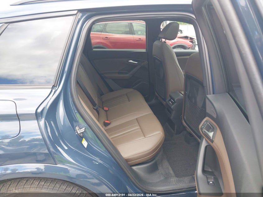 2025 Audi Q6 VIN WA112BGF9SA032652 IAAI salvage auction — RIGHT FRONT, Salvage Title, sold $18,800 on 2026-07-08 (photo 8)