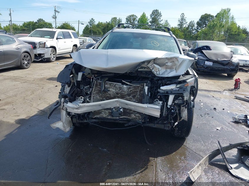 2022 Hyundai Santa fe VIN 5NMS6DAJ5NH398822 IAAI salvage auction — FRONT END, Salvage Title, sold $2,900 on 2026-07-09 (photo 6)