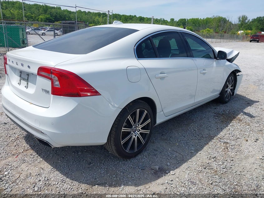 2017 Volvo VIN LYV402HK9HB154952 IAAI salvage auction — FRONT END, Salvage Title, sold $1,775 on 2026-07-20 (photo 4)