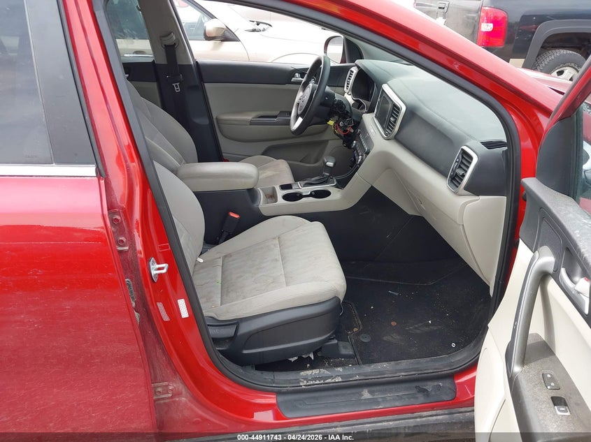 2020 Kia Sportage VIN KNDPM3AC1L7647113 IAAI salvage auction — FRONT END, Salvage (Illinois), sold $2,325 on 2026-07-08 (photo 5)