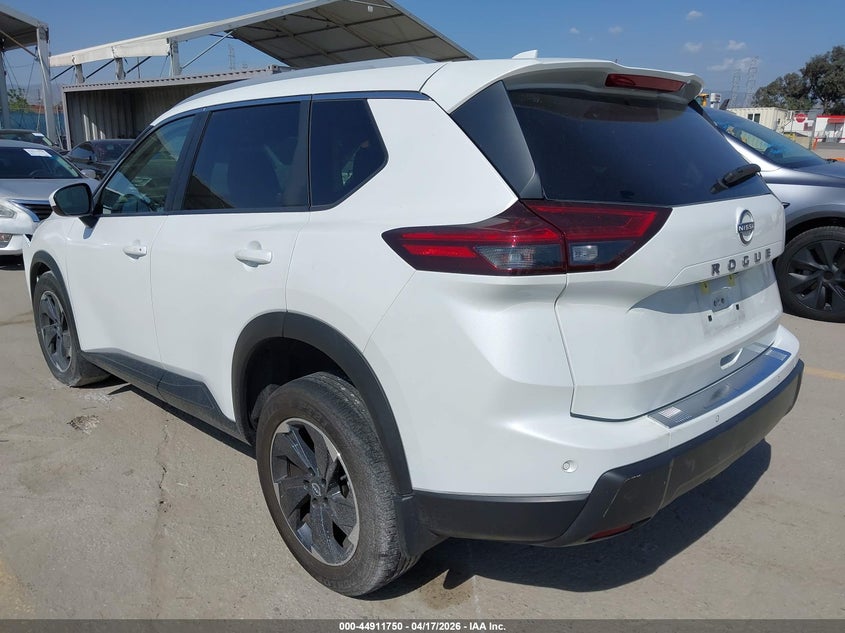 2025 Nissan Rogue VIN JN8BT3BA9SW005192 IAAI salvage auction — RIGHT FRONT, Wait Title, sold $5,975 on 2026-07-15 (photo 3)
