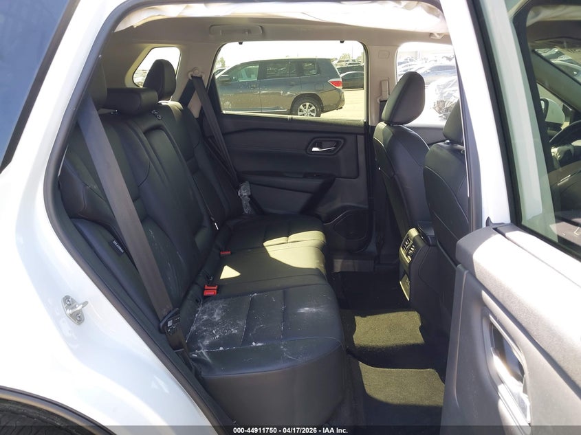 2025 Nissan Rogue VIN JN8BT3BA9SW005192 IAAI salvage auction — RIGHT FRONT, Wait Title, sold $5,975 on 2026-07-15 (photo 8)
