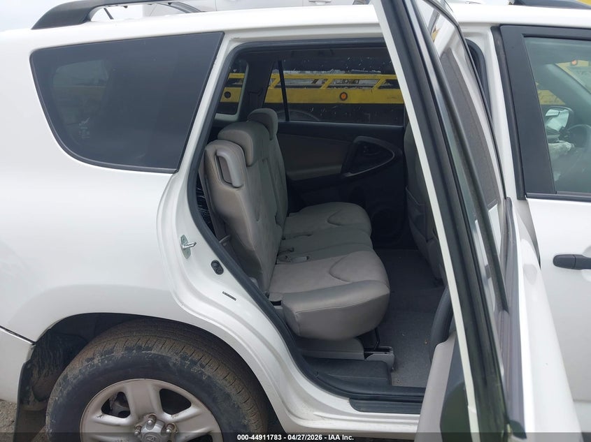 2010 Toyota Rav 4 VIN JTMZF4DV0AD017538 IAAI salvage auction — FRONT & REAR, Clear (Arkansas), sold $1,850 on 2026-07-08 (photo 8)