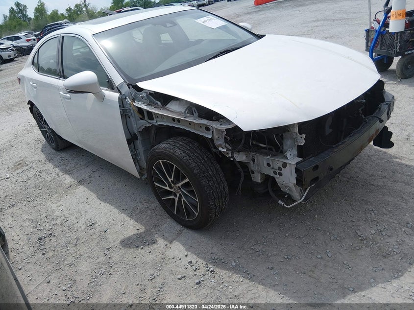 2018 Lexus ES VIN 58ABK1GGXJU094916 — IAAI salvage auction photo