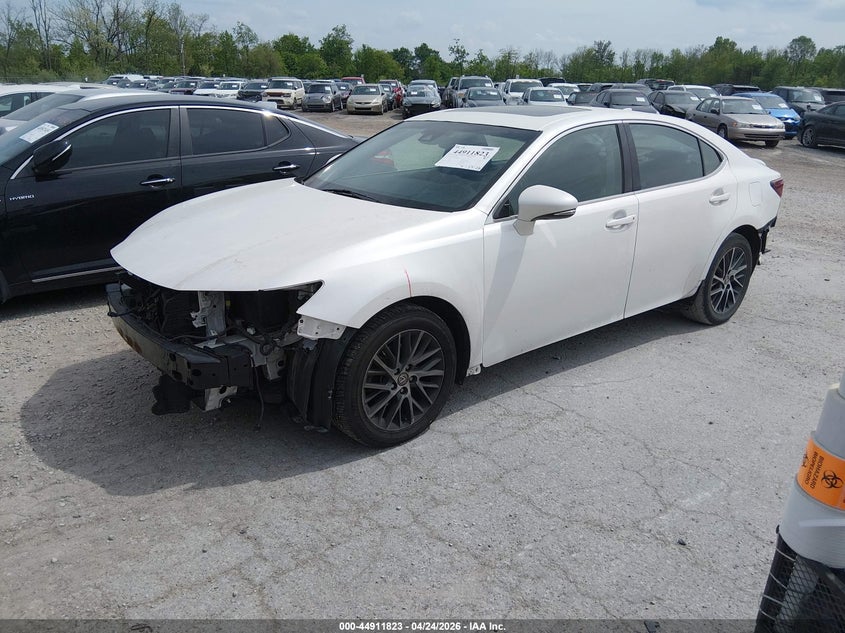 2018 Lexus ES VIN 58ABK1GGXJU094916 IAAI salvage auction — FRONT & REAR, Salvage (Kentucky), sold $7,400 on 2026-08-23 (photo 2)