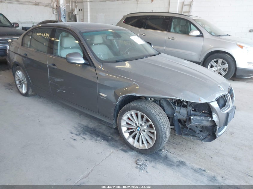 2011 BMW 3er VIN WBAPK7C54BA973594 IAAI salvage auction — RIGHT FRONT, Prior Salvage (Minnesota), sold $750 on 2026-07-08 (photo 1)