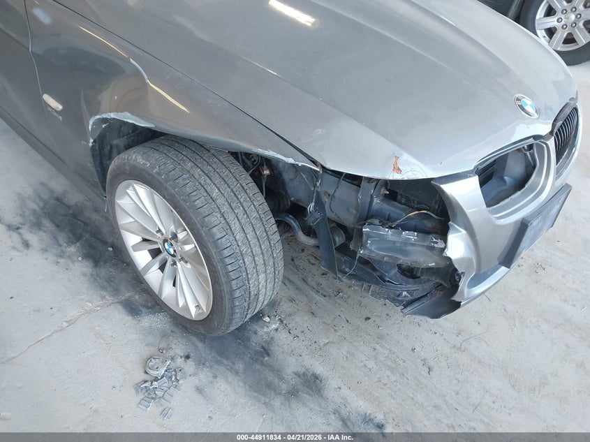 2011 BMW 3er VIN WBAPK7C54BA973594 IAAI salvage auction — RIGHT FRONT, Prior Salvage (Minnesota), sold $750 on 2026-07-08 (photo 6)