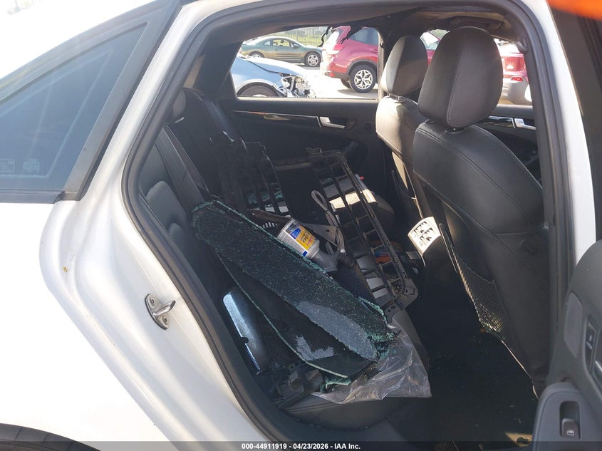 2011 Audi A4 VIN WAUHFAFL7BN018068 IAAI salvage auction — BURN, Salvage - Greater Than 75% (Maryland), sold $400 on 2026-07-17 (photo 8)