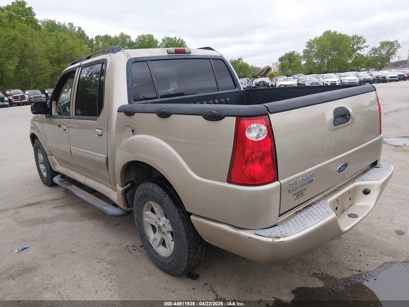 2005 Ford Explorer sport trac VIN 1FMZU67K25UA17383 IAAI salvage auction — HAIL, Salvage (Kansas), sold $700 on 2026-07-11 (photo 3)