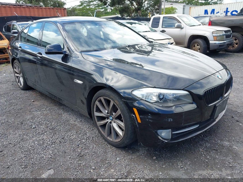 2011 BMW 5er VIN WBAFU7C55BC874597 IAAI salvage auction — RIGHT FRONT, Bill Of Sale (Hawaii), sold $400 on 2026-07-28 (photo 1)