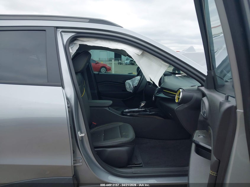 2025 Chevrolet Trax VIN KL77LKEP0SC158344 IAAI salvage auction — FRONT END, Clear (Oklahoma), sold $3,400 on 2026-07-14 (photo 5)