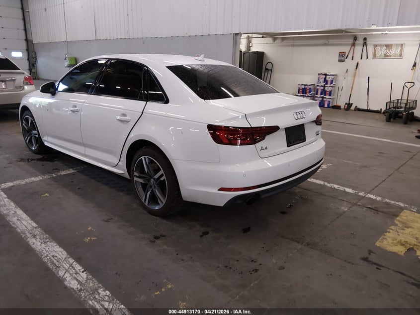 2018 Audi A4 VIN WAUFNAF42JA031657 IAAI salvage auction — RIGHT SIDE, Salvage (Oregon), sold $4,575 on 2026-07-30 (photo 3)