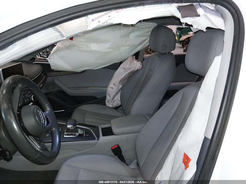 2018 Audi A4 VIN WAUFNAF42JA031657 IAAI salvage auction — RIGHT SIDE, Salvage (Oregon), sold $4,575 on 2026-07-30 (photo 5)