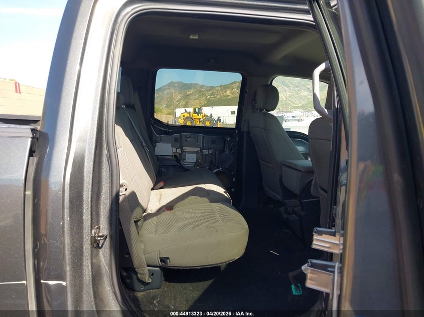 2019 Ford F-150 VIN 1FTEW1E49KKC77985 IAAI salvage auction — RIGHT SIDE, Wait Title, sold $7,050 on 2026-07-12 (photo 8)