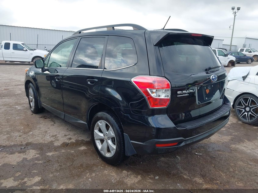 2015 Subaru Forester VIN JF2SJAHC5FH825604 IAAI salvage auction — RIGHT SIDE, Clear (Oklahoma), sold $650 on 2026-07-22 (photo 3)