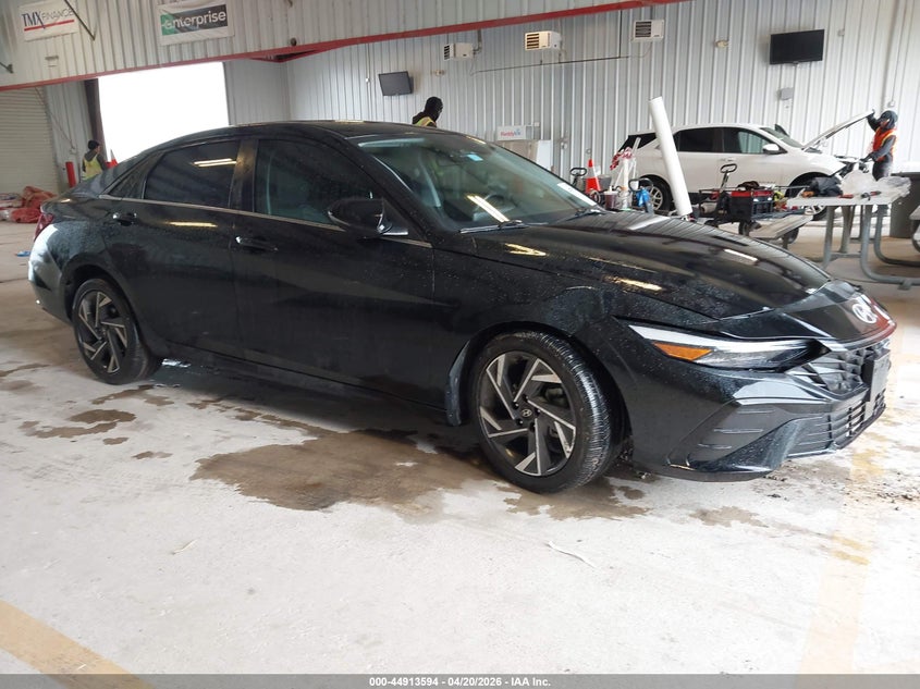 2025 Hyundai Elantra VIN KMHLP4DG4SU959996 IAAI salvage auction — LEFT FRONT, Original (Texas), sold $4,950 on 2026-07-28 (photo 1)