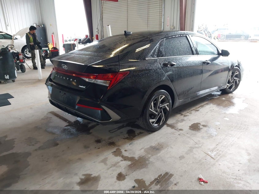 2025 Hyundai Elantra VIN KMHLP4DG4SU959996 IAAI salvage auction — LEFT FRONT, Original (Texas), sold $4,950 on 2026-07-28 (photo 4)