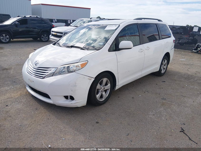2015 Toyota Sienna VIN 5TDKK3DC8FS577924 IAAI salvage auction — FRONT & REAR, Salvage (Texas), sold $775 on 2026-07-28 (photo 2)