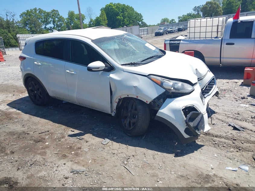 2022 Kia Sportage VIN KNDPM3AC0N7988926 IAAI salvage auction — FRONT END, Wait Title, sold $2,250 on 2026-07-15 (photo 1)