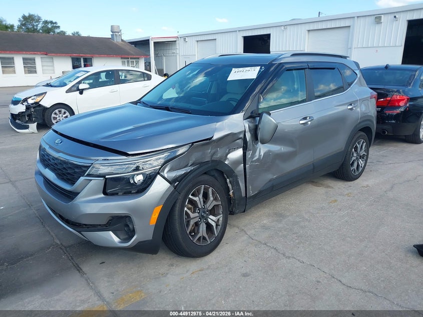 2021 Kia Seltos VIN KNDERCAA2M7160141 IAAI salvage auction — LEFT FRONT, Rebuildable (Florida), sold $4,550 on 2026-07-08 (photo 2)