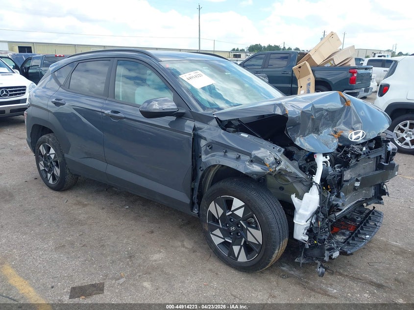 2025 Hyundai Kona VIN KM8HBCAB2SU215403 IAAI salvage auction — FRONT END, Original (Texas), sold $4,075 on 2026-07-08 (photo 1)