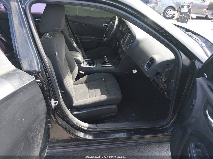 2013 Dodge Charger VIN 2C3CDXHG9DH605345 IAAI salvage auction — NORMAL WEAR, Salvage (Texas), sold $450 on 2026-07-09 (photo 5)