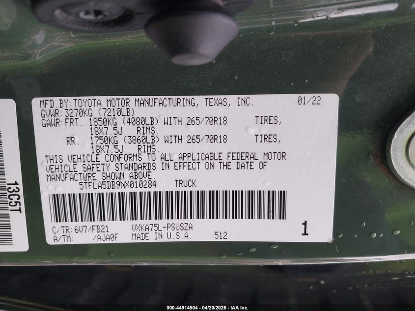 2022 Toyota Tundra VIN 5TFLA5DB9NX010284 IAAI salvage auction — FRONT END, Salvage Title, sold $17,400 on 2026-07-23 (photo 9)