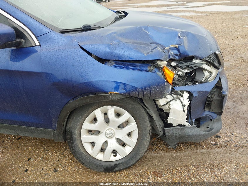 2019 Nissan Rogue VIN JN1BJ1CP9KW212404 IAAI salvage auction — RIGHT FRONT, Original (Texas), sold $1,850 on 2026-07-29 (photo 6)