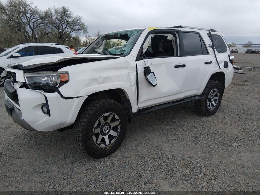 2018 Toyota 4runner VIN JTEBU5JR1J5565431 IAAI salvage auction — ROLLOVER, Salvage (Montana), sold $6,600 on 2026-07-29 (photo 2)