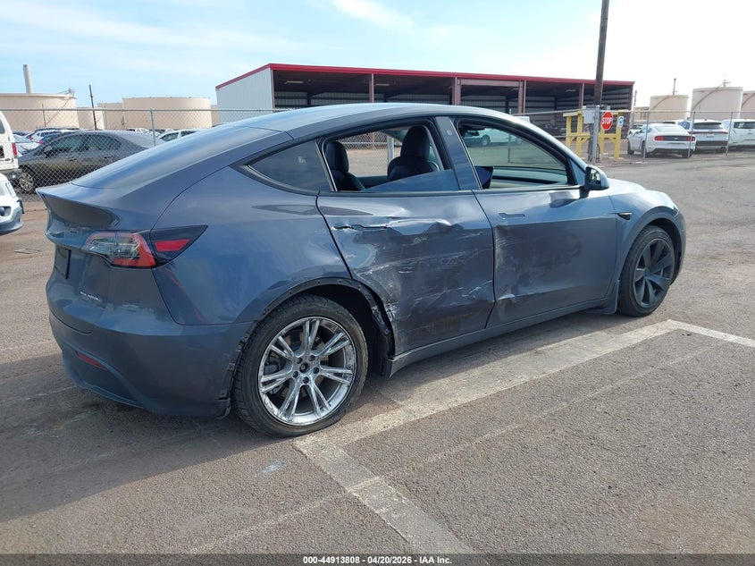 2022 Tesla Model y VIN 7SAYGAEEXNF366830 IAAI salvage auction — RIGHT SIDE, Salvage (Hawaii), sold $8,450 on 2026-07-30 (photo 6)