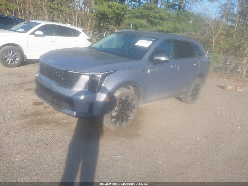 2025 Kia Sorento VIN 5XYRHDJF2SG380031 IAAI salvage auction — HAIL, Salvage Title, sold $16,925 on 2026-07-06 (photo 2)