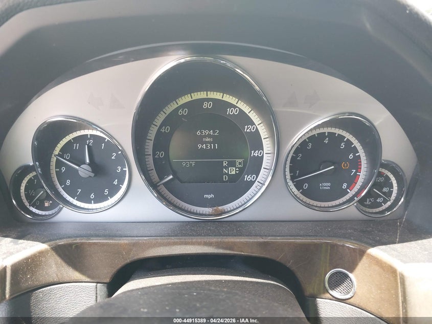 2010 Mercedes-benz E-class VIN WDDHF5GB3AA136890 IAAI salvage auction — WATER/FLOOD, Bill Of Sale (Hawaii), sold $175 on 2026-07-28 (photo 7)