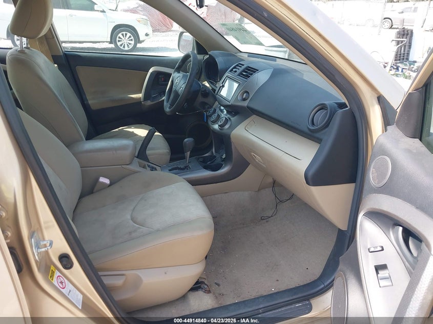 2009 Toyota Rav4 VIN JTMZF33V495005961 IAAI salvage auction — NORMAL WEAR, Clear (Florida), sold $1,150 on 2026-07-23 (photo 5)