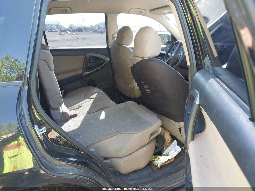 2008 Toyota Rav4 VIN JTMZD33VX85116325 IAAI salvage auction — NORMAL WEAR, Salvage (Texas), sold $550 on 2026-07-15 (photo 8)