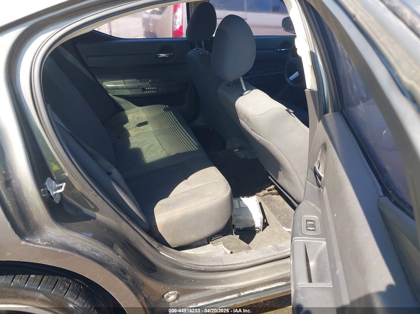 2008 Dodge Charger VIN 2B3LA43HX8H138558 IAAI salvage auction — NORMAL WEAR, Clear (Mississippi), sold $400 on 2026-07-19 (photo 8)