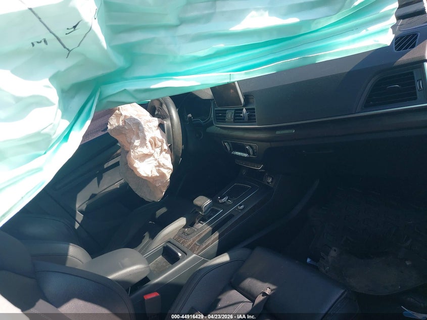 2018 Audi Q5 VIN WA1BNAFY8J2163041 IAAI salvage auction — FRONT END, Salvage (Massachusetts), sold $1,400 on 2026-07-18 (photo 5)