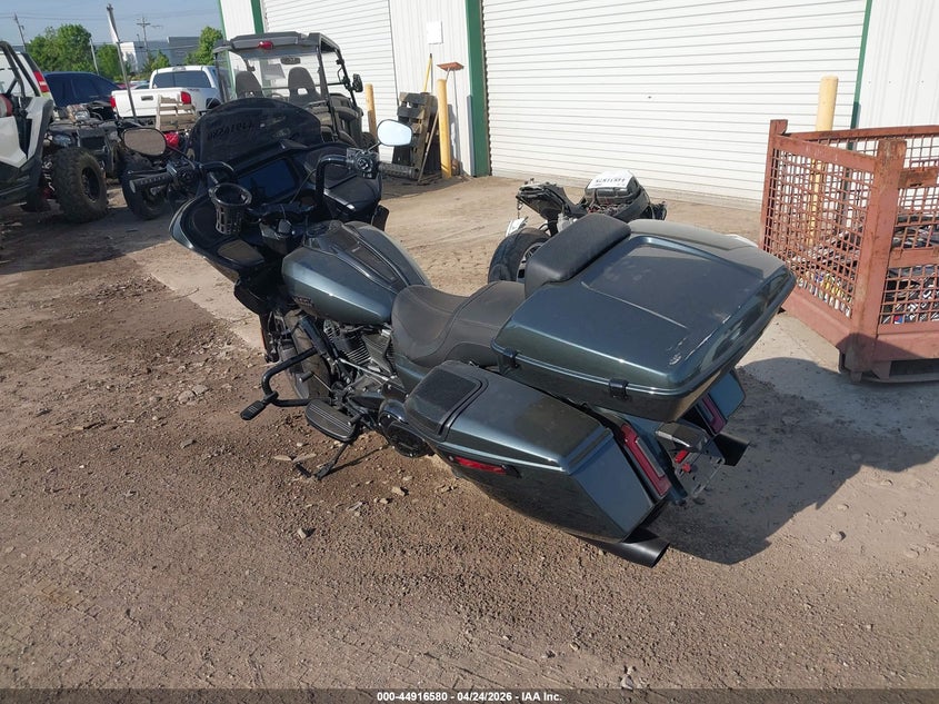 2025 Harley-davidson Road glide VIN 1HD1KH71XSB605676 IAAI salvage auction — ALL OVER, Salvage Title, sold $15,675 on 2026-07-08 (photo 3)
