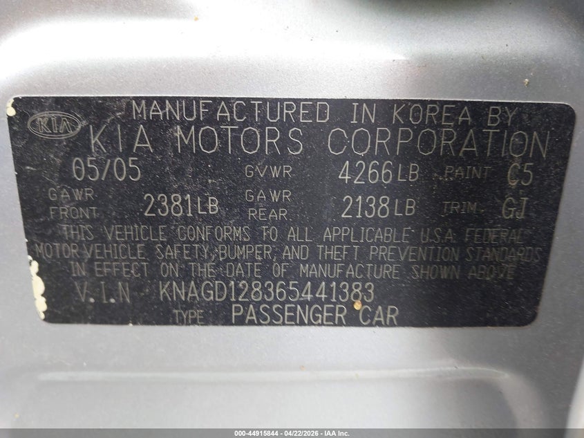 2006 Kia Optima VIN KNAGD128365441383 IAAI salvage auction — LEFT SIDE, Salvage (Missouri), sold $400 on 2026-07-15 (photo 9)