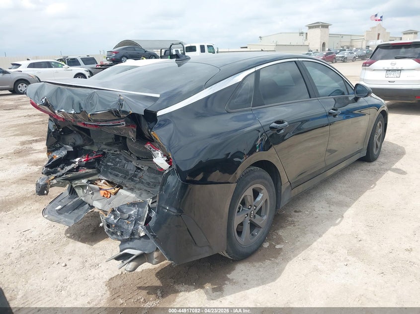 2021 Kia K5 VIN 5XXG24J24MG027254 IAAI salvage auction — REAR END, Wait Title, sold $3,975 on 2026-07-20 (photo 4)