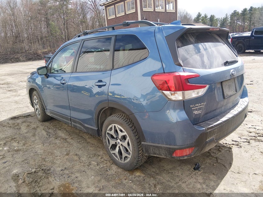 2021 Subaru Forester VIN JF2SKAFC5MH427824 IAAI salvage auction — FRONT END, Salvage (Vermont), sold $3,200 on 2026-07-05 (photo 3)