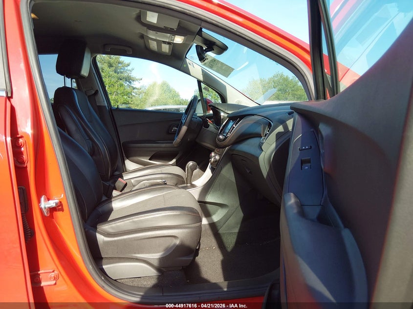 2020 Chevrolet Trax VIN KL7CJLSBXLB341440 IAAI salvage auction — FRONT & REAR, Salvage Title, sold $1,250 on 2026-07-13 (photo 5)